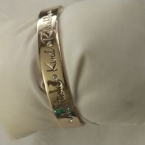 BCBGeneration Taurus sign gold  toggle bracelet Beautiful"
